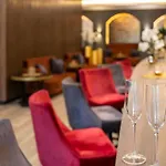 Plaza Premium Columbus