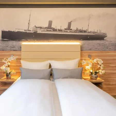 Plaza Premium Columbus Hotel 4*