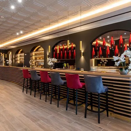 Готель Plaza Premium Columbus