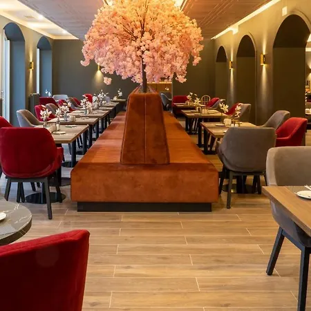 Szálloda Plaza Premium Columbus 4*