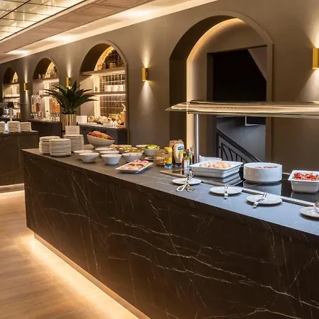 Plaza Premium Columbus 4* Bréma