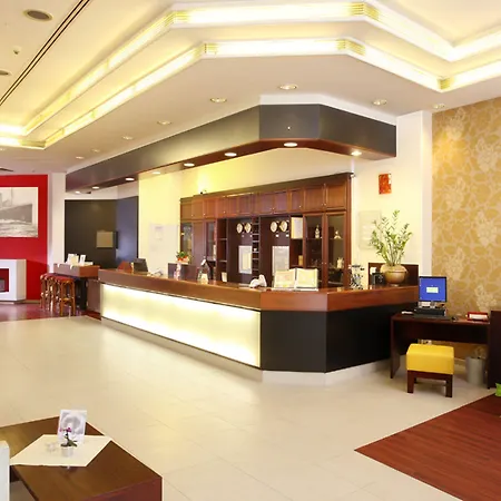 Plaza Premium Columbus 4* Brême