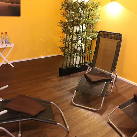 Plaza Premium Columbus 4*