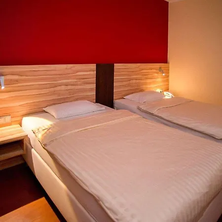 Готель Plaza Premium Columbus Бремен