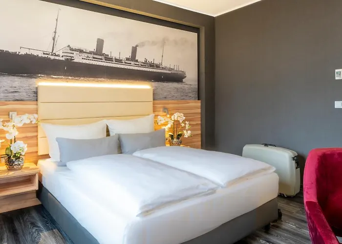 Plaza Premium Columbus Hotel