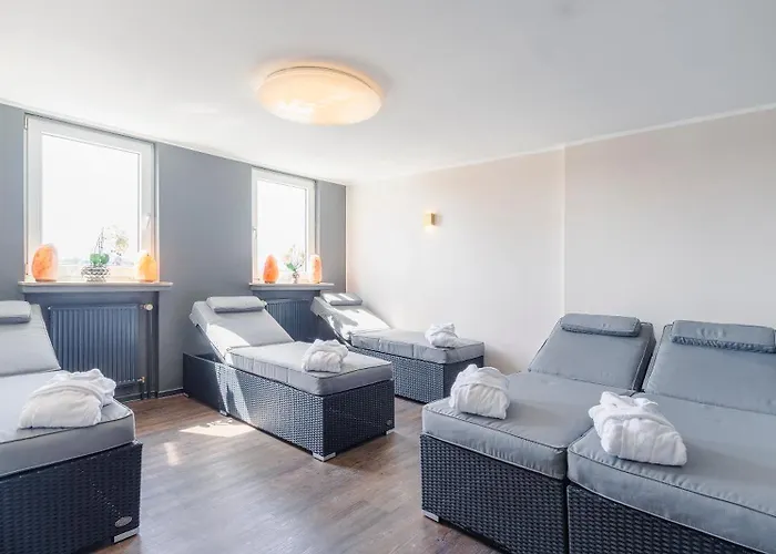 Hotel Plaza Premium Columbus 4*