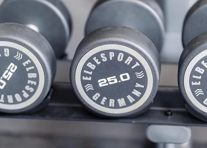 Plaza Premium Columbus Hotel