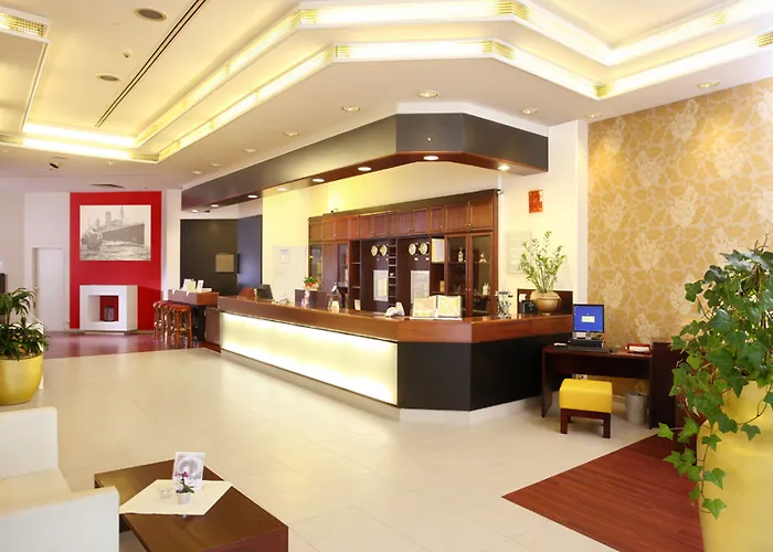 Plaza Premium Columbus 4* Brême