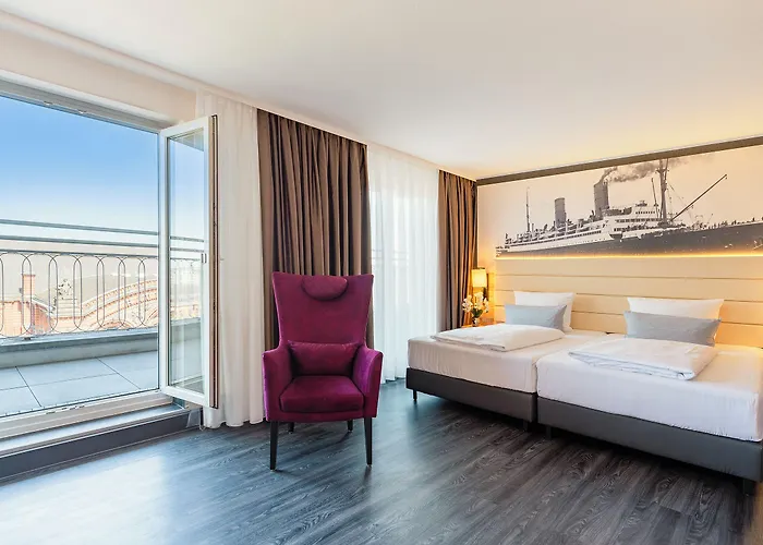 Plaza Premium Columbus Hotel